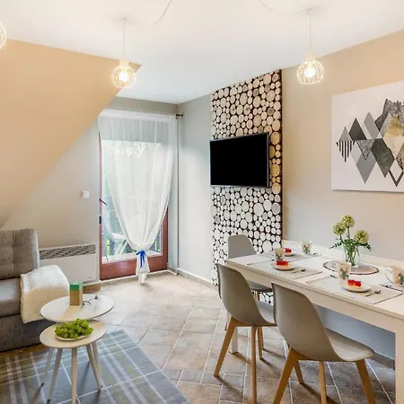 Rent Like - Pardalowka Iii *