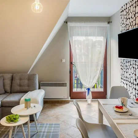 Rent Like - Pardalowka Iii